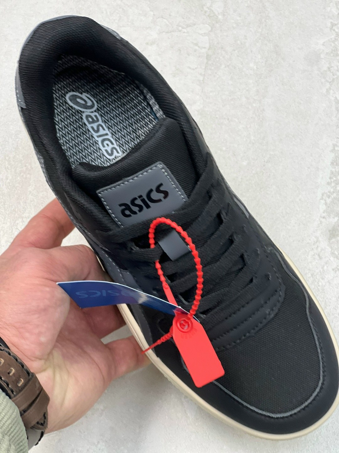 ,кроссовка мужской,кроссовки черные,мужская  кроссовки,мужская