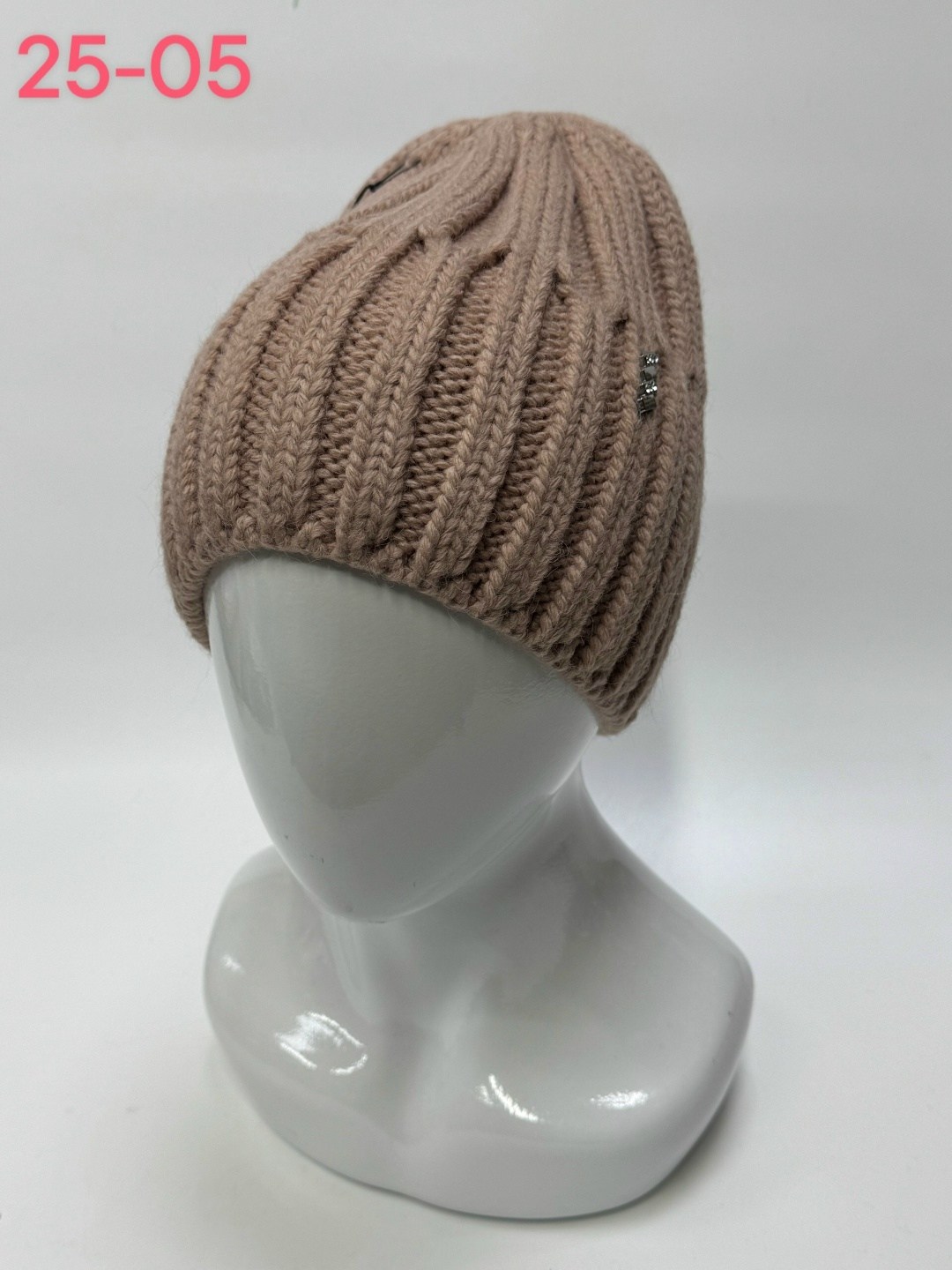 вязаная женская шапка,шапка женская,шапка для женщин,шапка женская вязанная,шапка бини