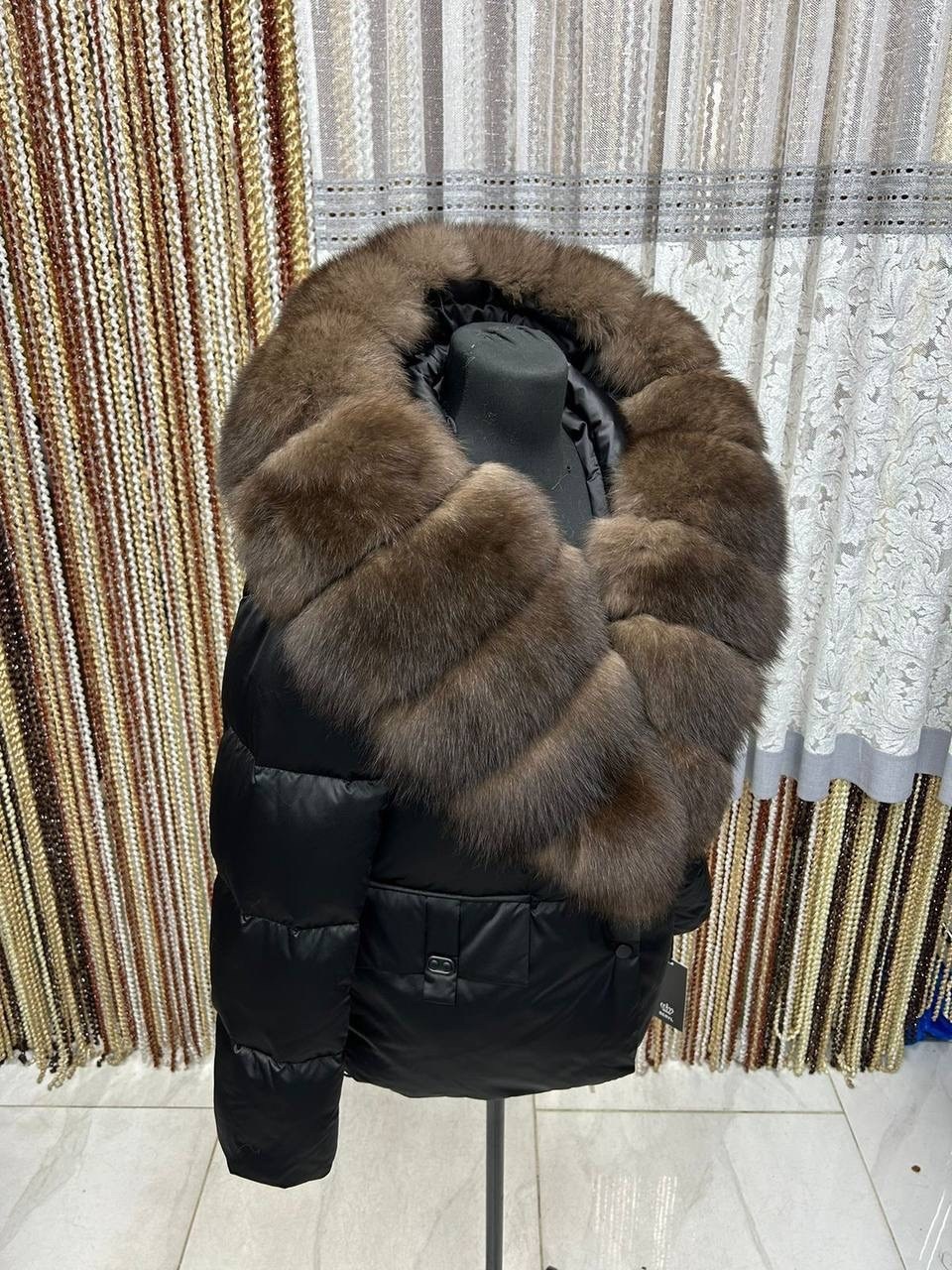 пуховик женский с натуральным мехом,пуховик с натуральный мех,пуховик с мехом,пуховик женский,куртка с натуральным мехом