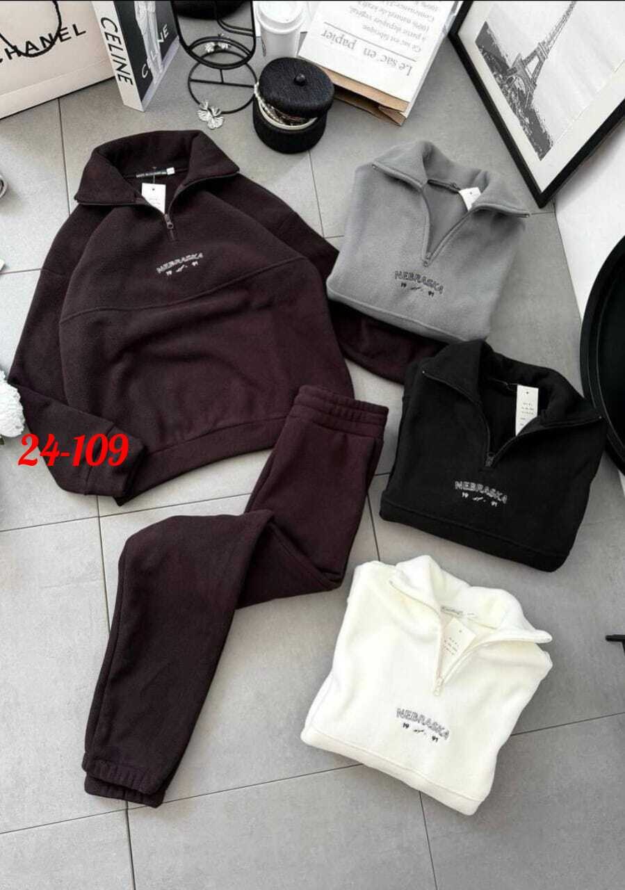 костюм спортивный,флисовые костюмы женские,спортивный костюм на флисе женский,женские костюмы на флисе,костюм на флисе