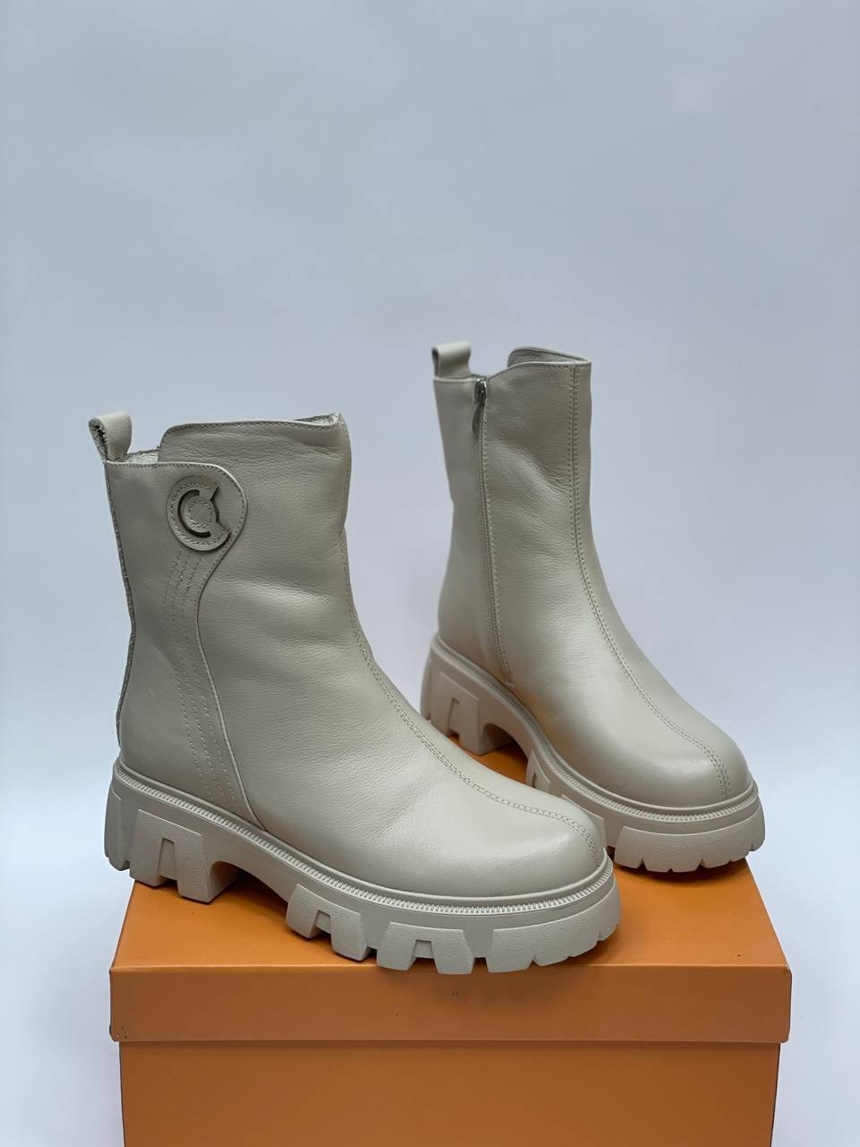 ,ботинки женские,женская ,серые ботинки,женские полусапожки