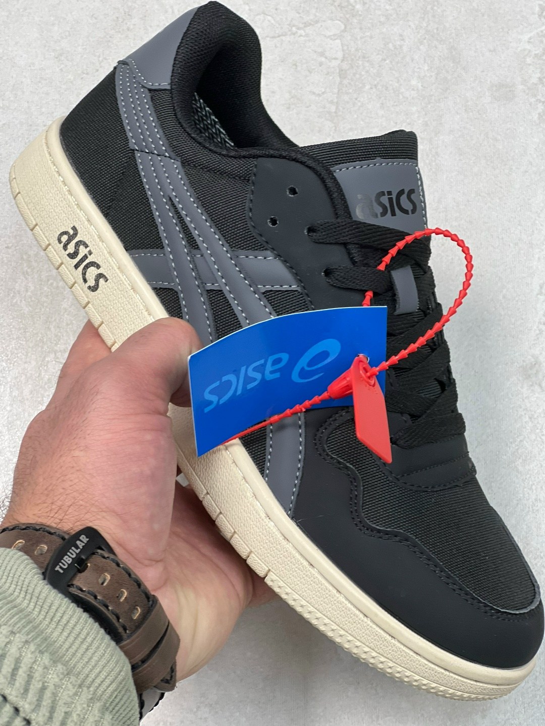 ,кроссовка мужской,кроссовки черные,мужская  кроссовки,мужская