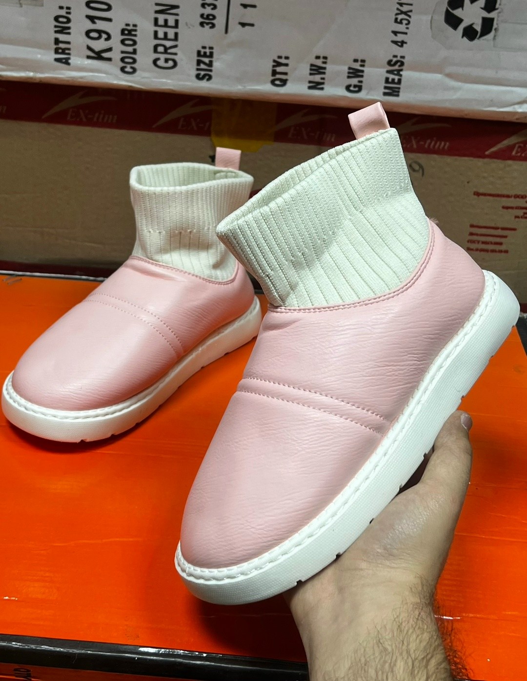 ,угги женские,теплая ,обуви,женская  зимняя