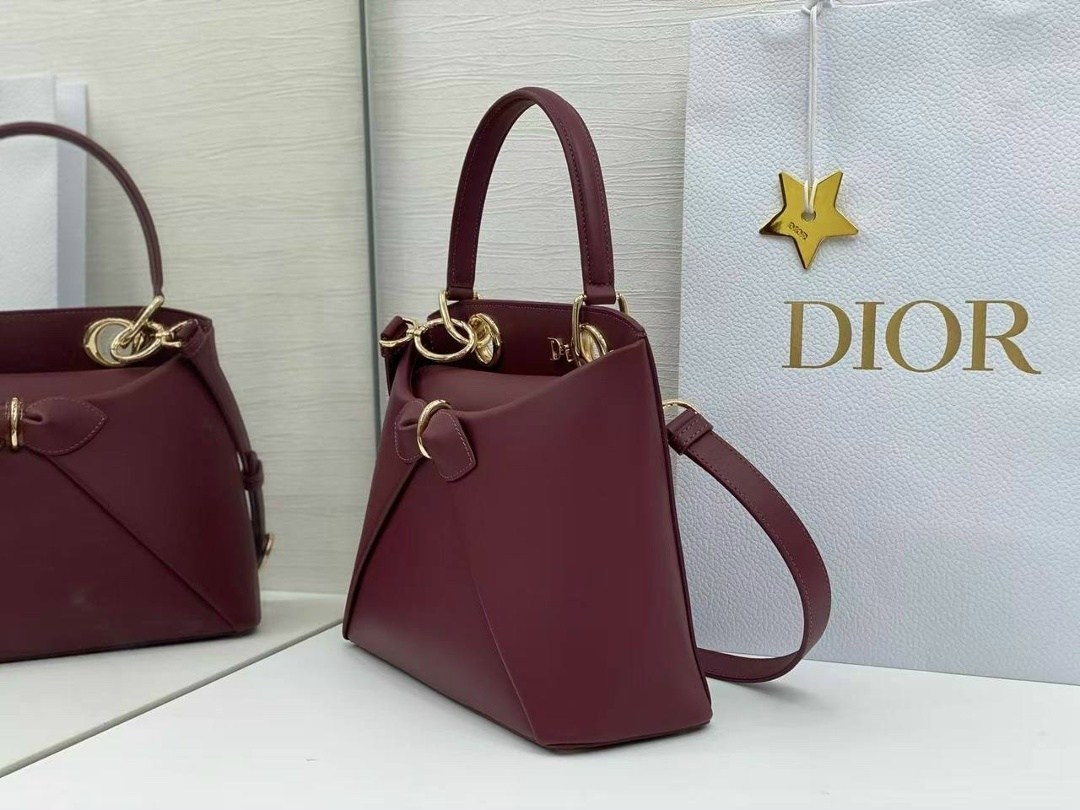 сумка dior lady dior красная,сумка dior,сумка женская dior,сумки диор,сумки женская
