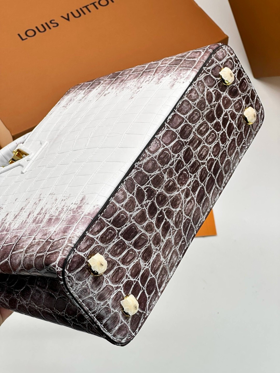 louis vuitton capucines,брендовые сумочки,модная сумка,louis vuitton сумка,сумка женская