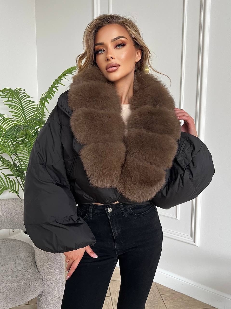 зимние куртки,пуховик с натуральным мехом,куртка с мехом,женский пуховик,женский пуховик с меховым воротником