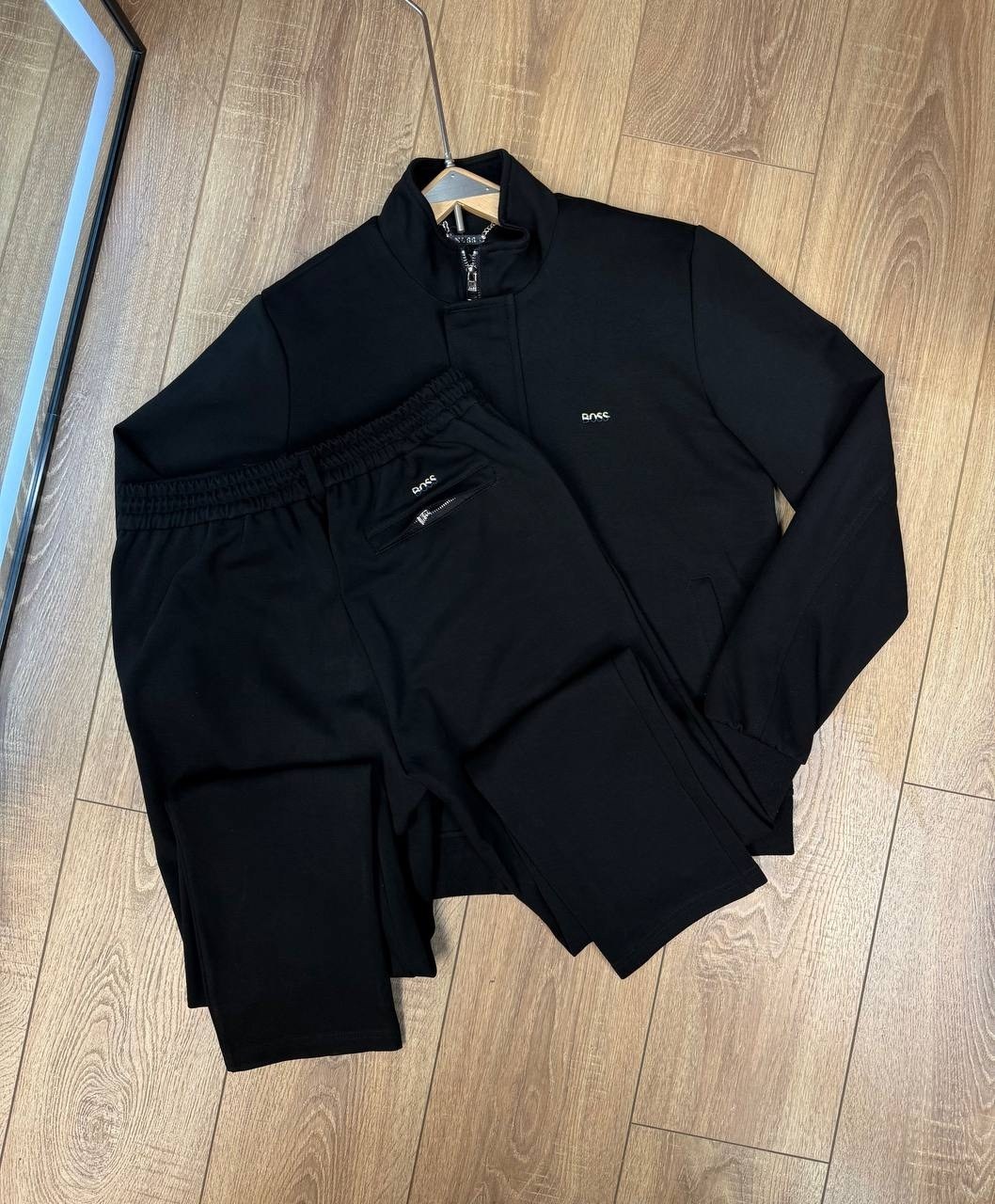 спортивный костюм boss,спортивный костюм hugo boss,спортивный костюм brunello cucinelli,мужской спортивный костюм,спортивный костюм