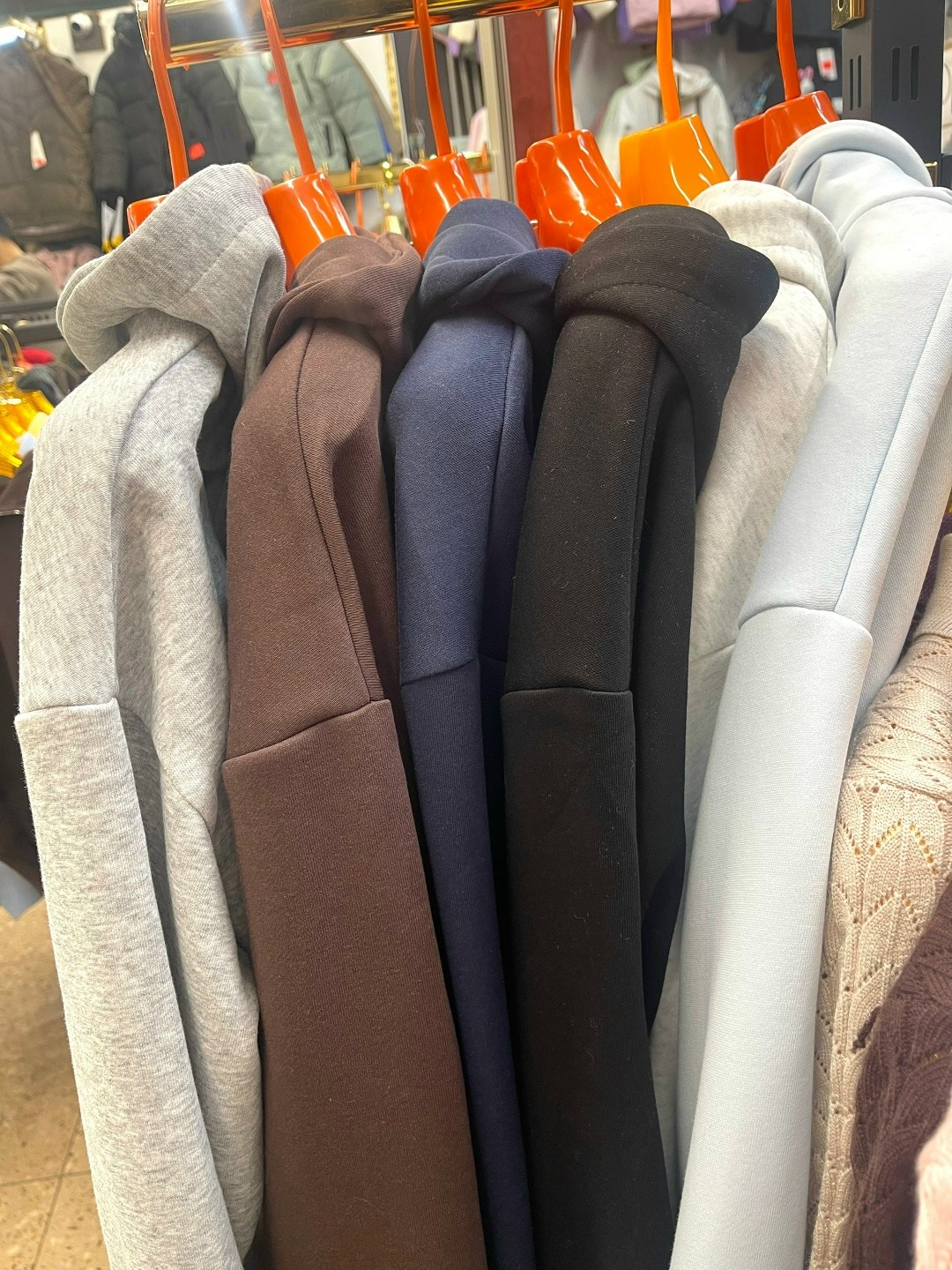 спортивный женский костюм,cпортивный костюм женский на флисе,женский костюм,спортивный костюм,женский костюм на флисе