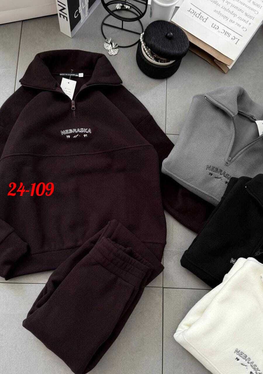 костюм спортивный,флисовые костюмы женские,спортивный костюм на флисе женский,женские костюмы на флисе,костюм на флисе