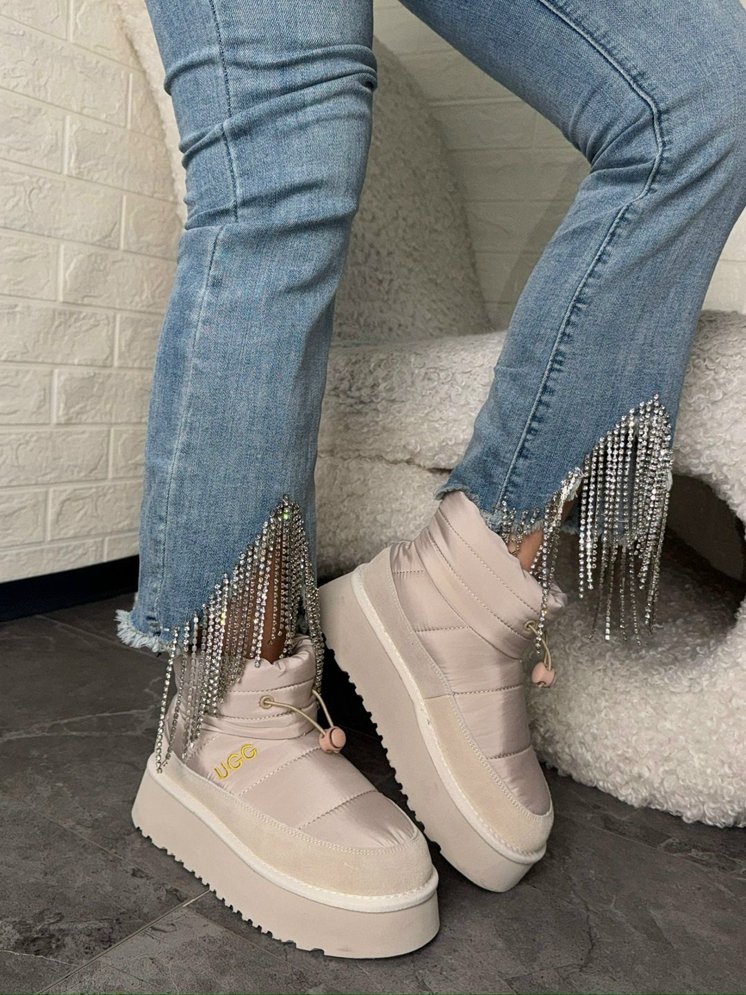 зимние угги женские дутики на платформе,дутики женские,зимние женские дутики,угги зимние на платформе, женская