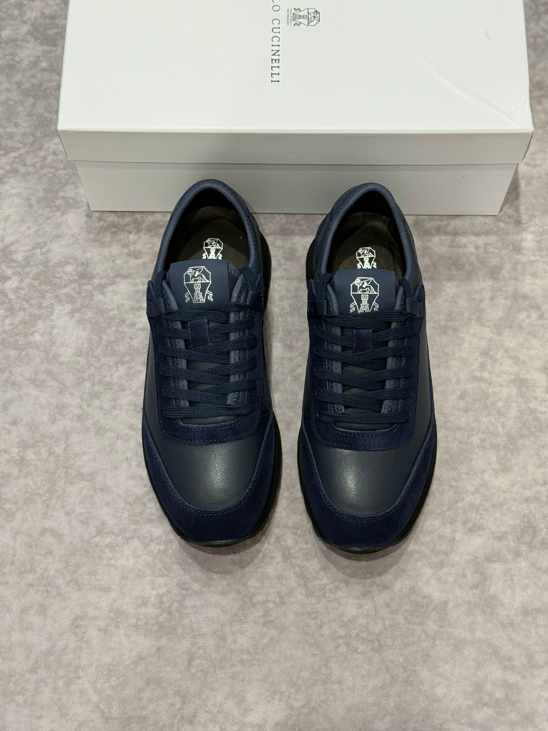 ,кроссовка мужской,мужские кроссовки,кроссовки мужские и женские,мужская  кроссовки