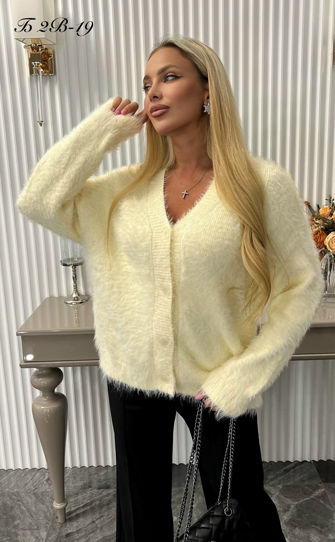 вязаные кардиганы,костюмы брючные,кардиган,джемпер кардиган,женские кардиганы