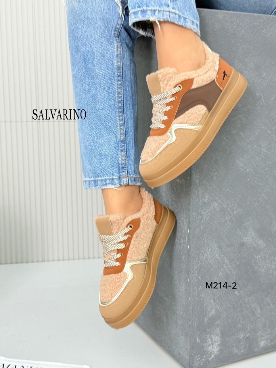 ,кроссовки женскиe,кроссовки, женская,модная