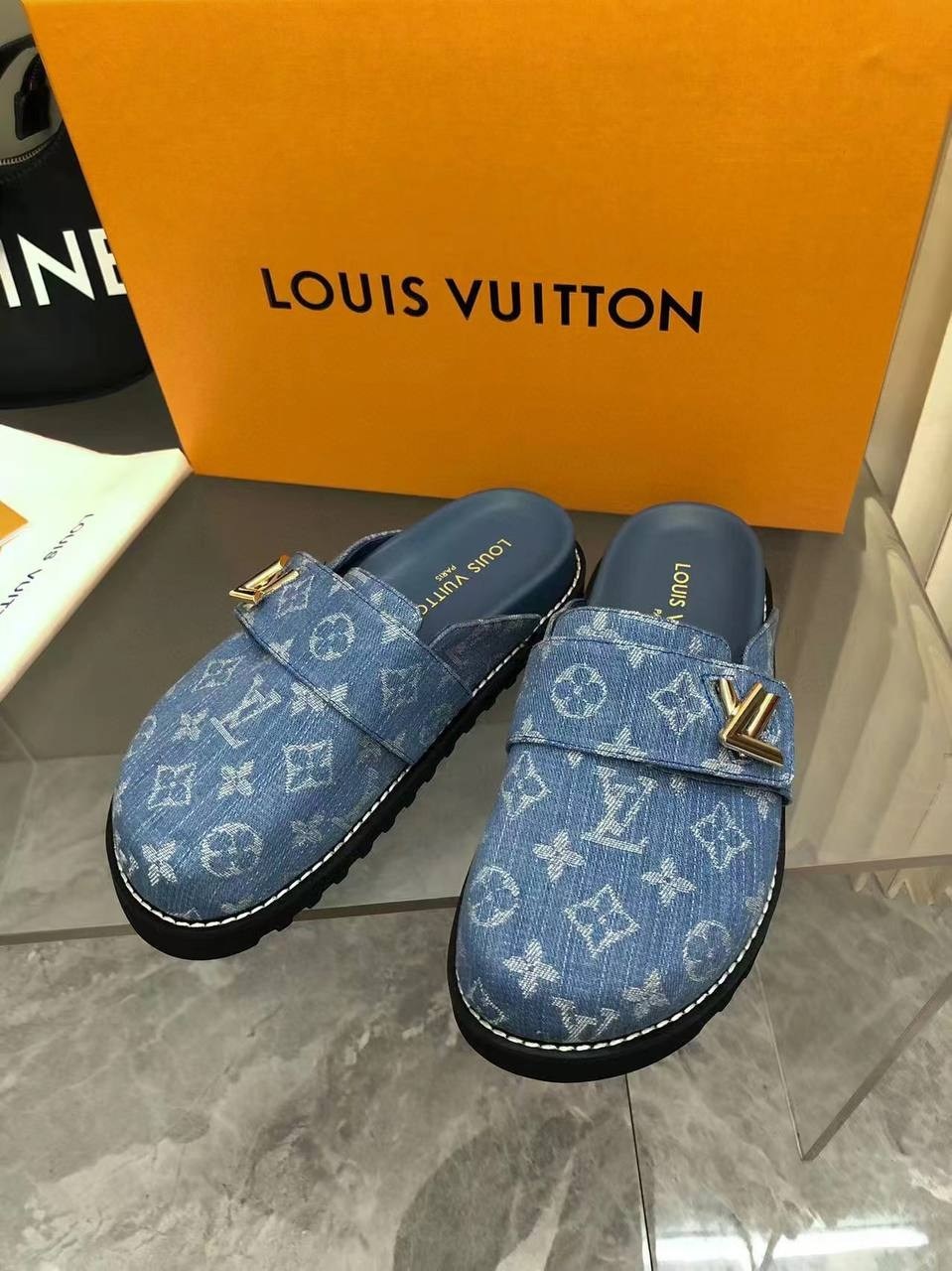 ,мюли louis vuitton,тапочки louis vuitton,модные тапочки,летние тапочки