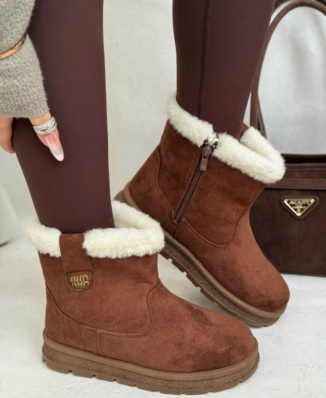 ,угги из натуральной замши на зиму destra 231581847,женские угги,зимняя женская ,женские зимние сапоги