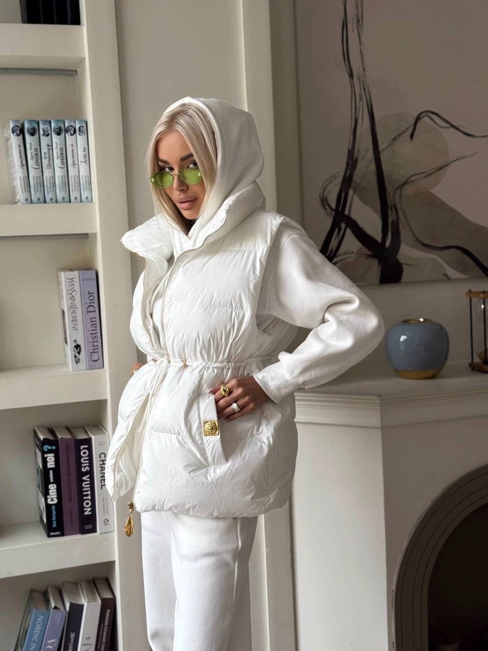 женская жилетка,стильная жилетка,жилетка на синтепоне,женский костюм тройка,жилетка белая