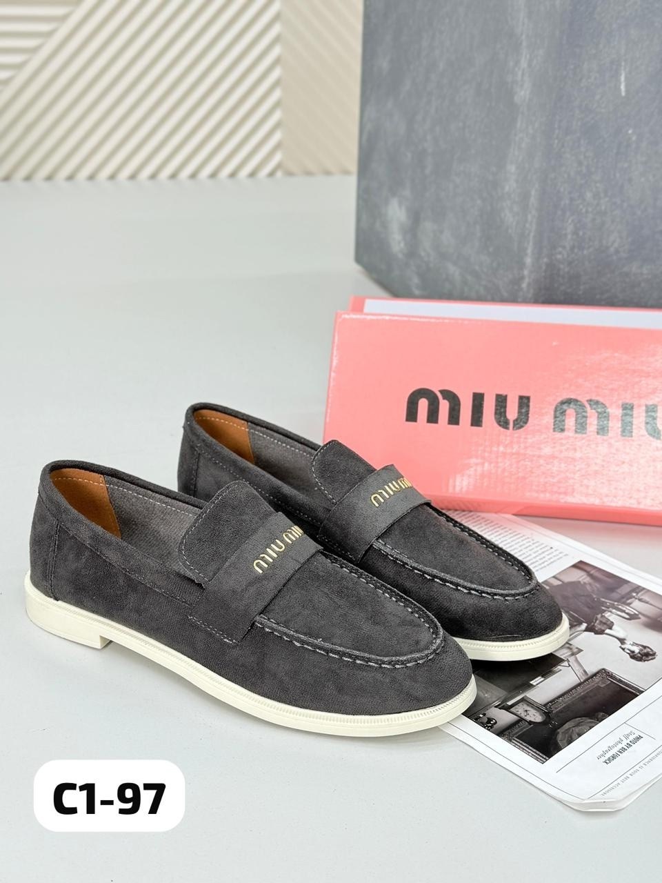 ,лоферы женские loro piana,замшевые лоферы женские,лоферы loro piana,женский лоферы