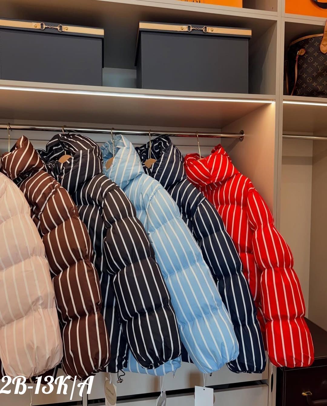 демисезонная куртка,куртка модная,куртка,женская куртка,куртка оверсайз