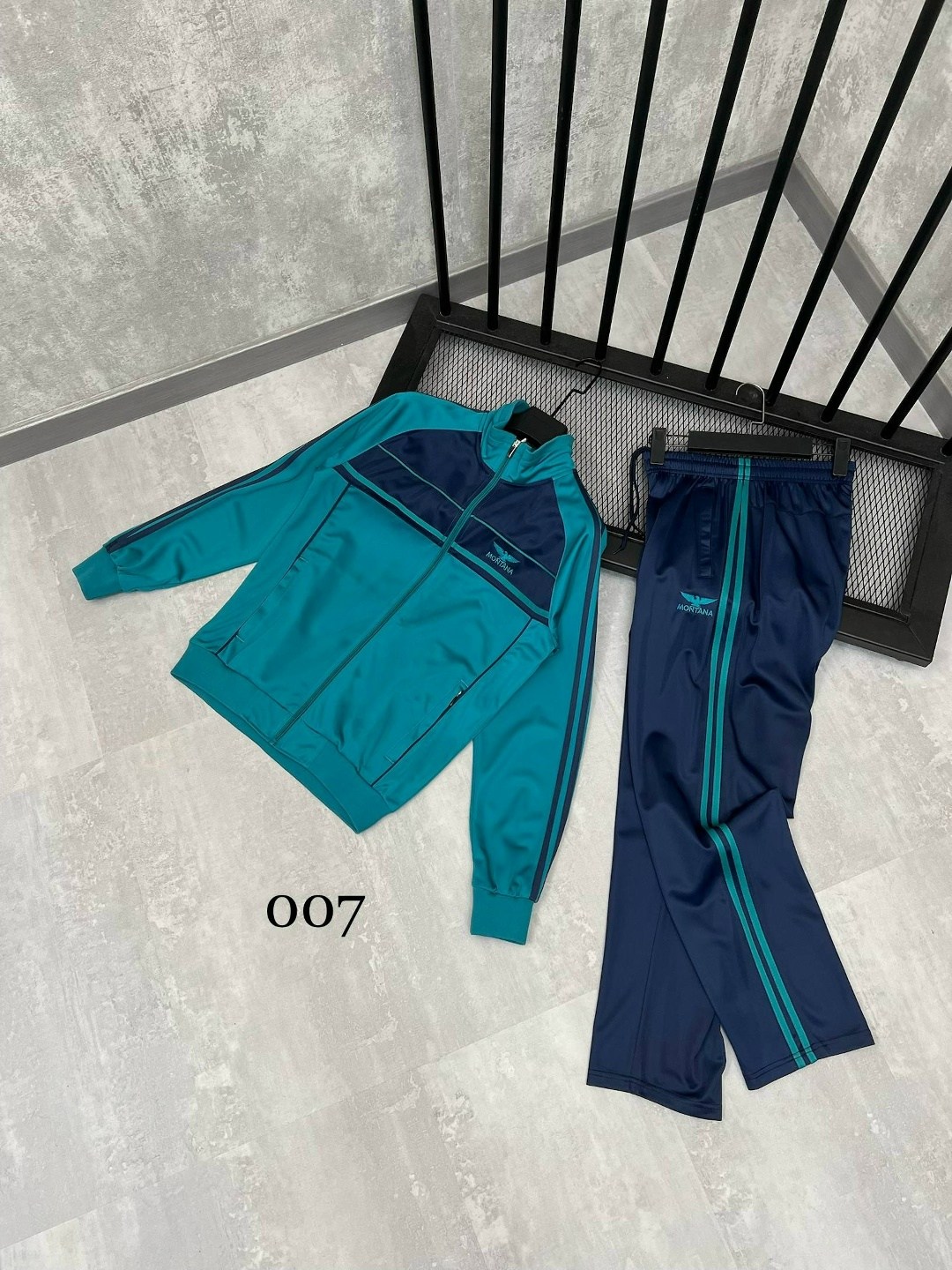 спортивный костюм адидас,спортивный костюм adidas из 90-х "шустер",спортивный костюм adidas,спортивные костюмы адидас мужские,спортивный костюм adidas originals