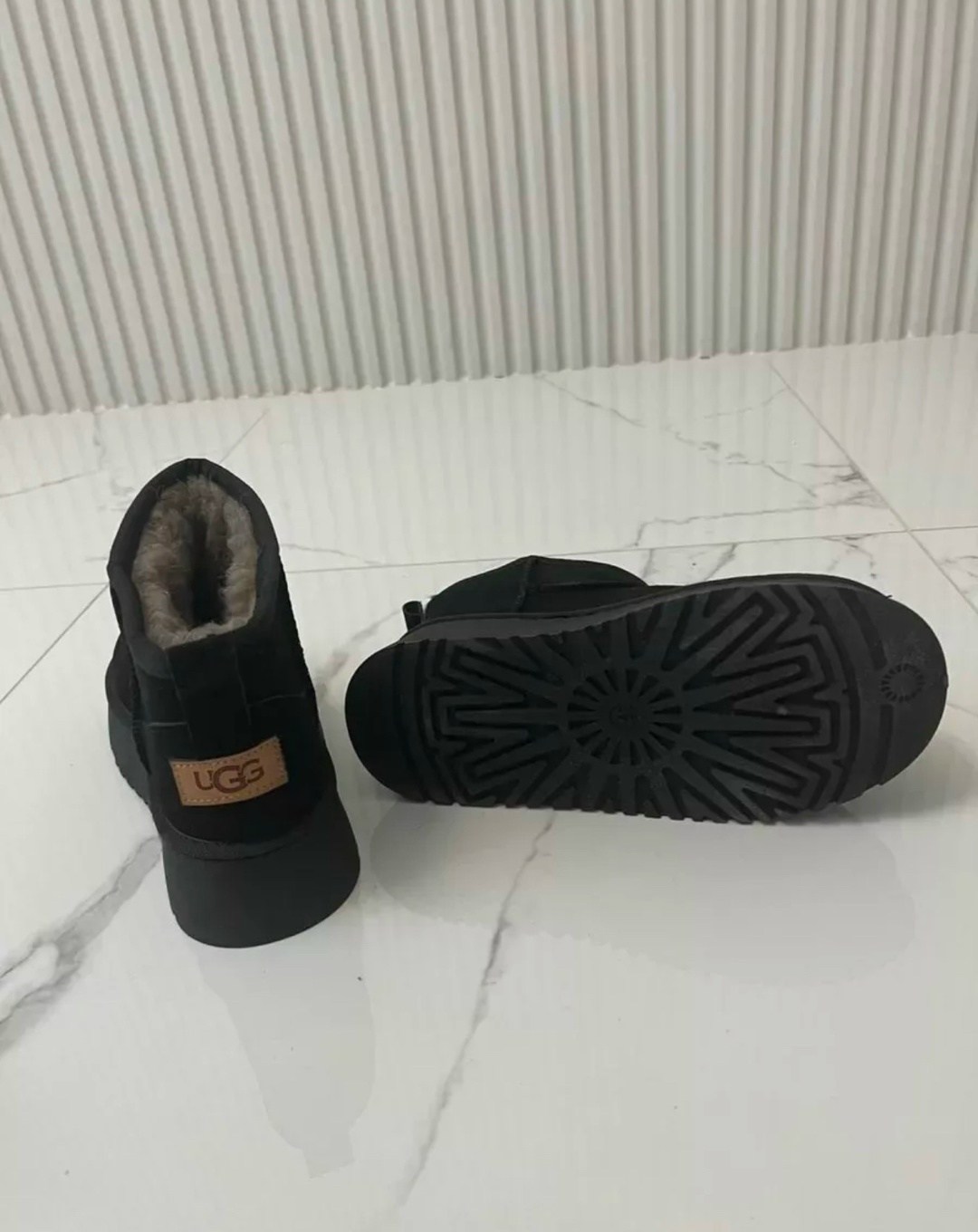 ,женские угги,угги зимние короткие на платформе,угги короткие на платформе,женская