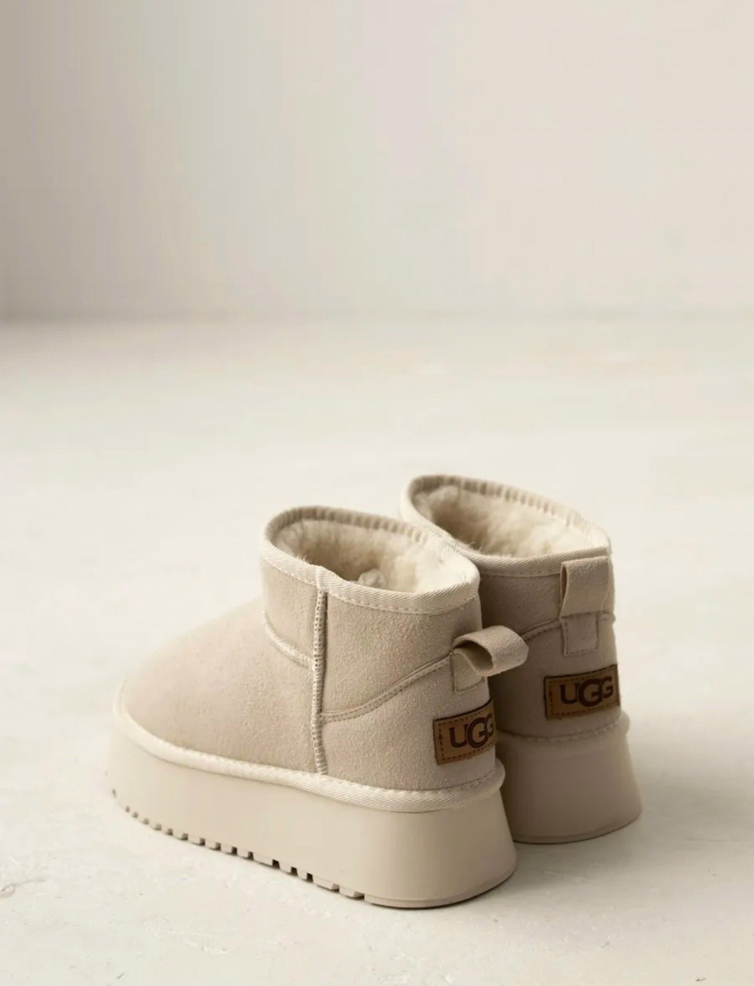 угги ugg женские,,женские угги,ugg угги зимние короткие на платформе,угги зимние женские
