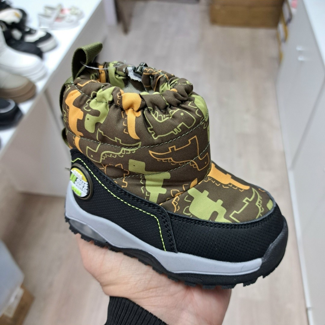 дутики детские,детские зимние сапоги,детские зимние ботинки,,детская