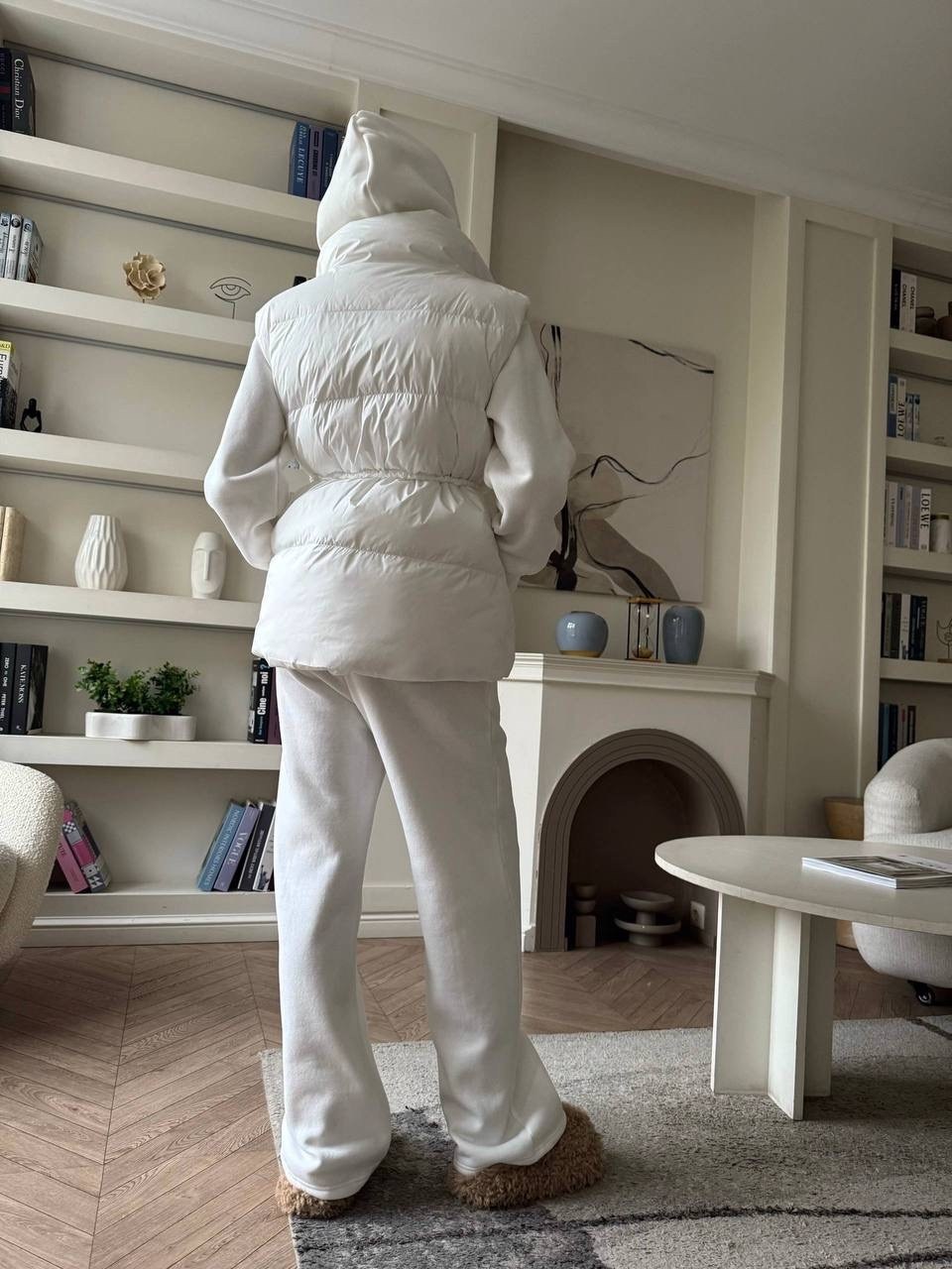 женская жилетка,стильная жилетка,жилетка на синтепоне,женский костюм тройка,жилетка белая