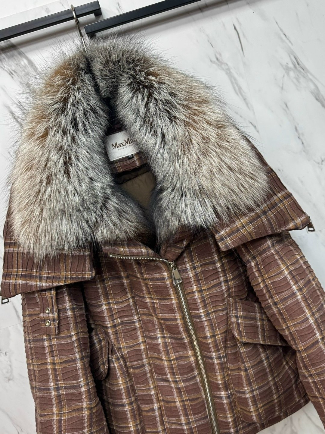 куртка с натуральным мехом,куртка с меховым воротником,меховая куртка,пуховики с мехом,зимние куртки