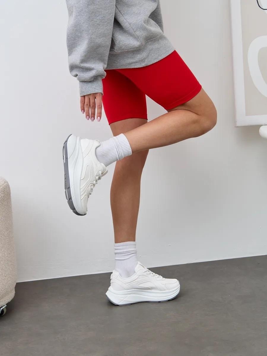 ,кроссовки женскиe,кроссовки для женщин,кроссовки эко,универсальные кроссовки