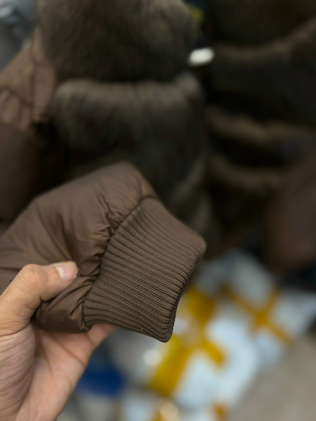 пуховики с мехом,женский короткий пуховик,короткий пуховик,женский пуховик,пуховики с натуральным мехом