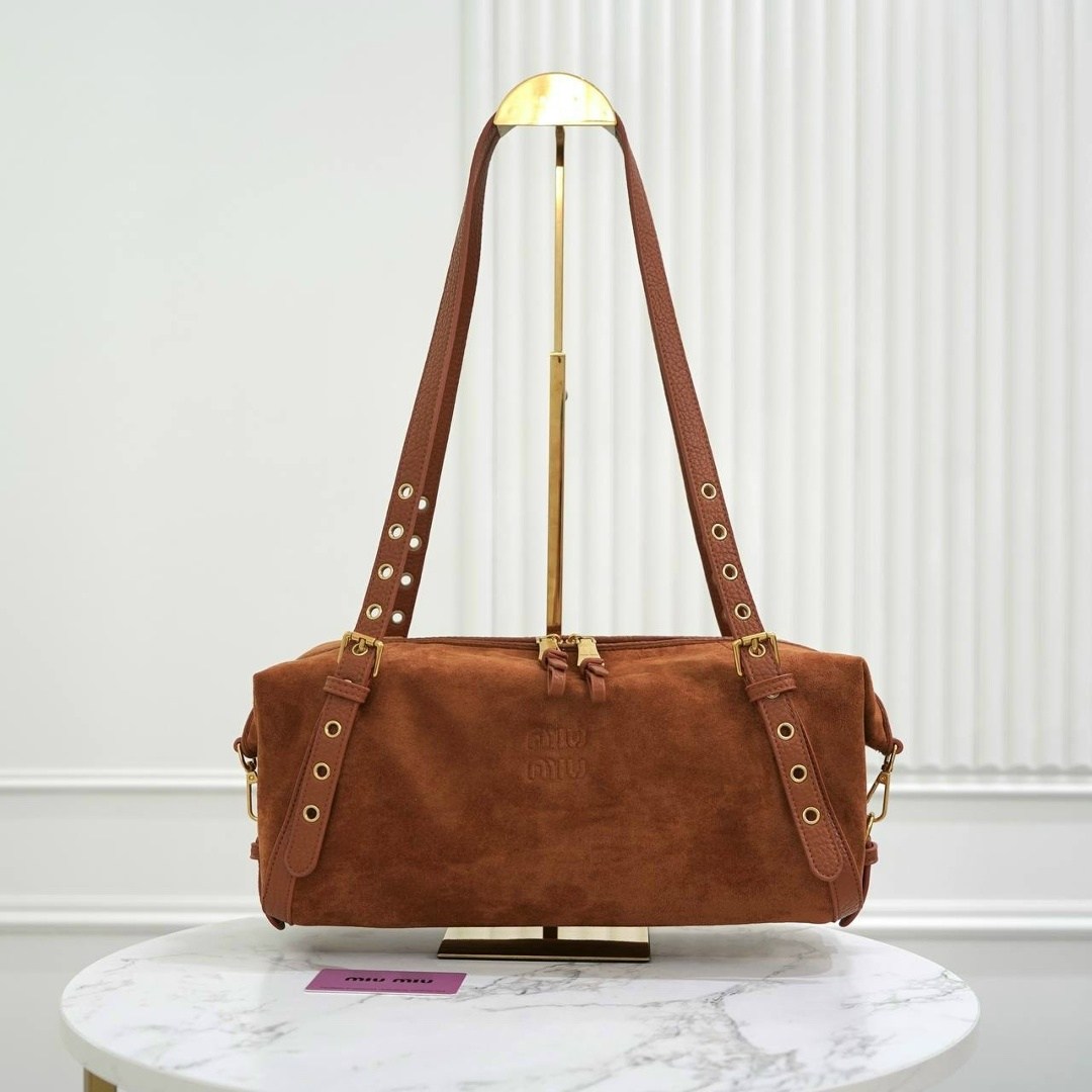 замшевая сумка,замшевая сумка женская,сумка бордовая,бордовая замшевая сумка,женская сумка на плечо из натуральной замши