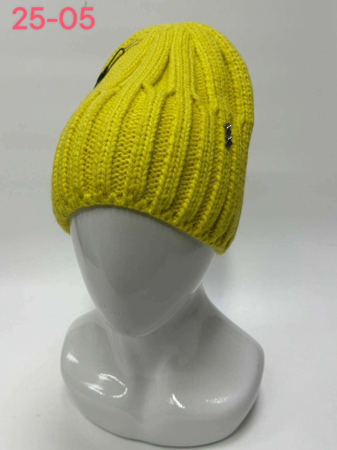 вязаная женская шапка,шапка женская,шапка для женщин,шапка женская вязанная,шапка бини