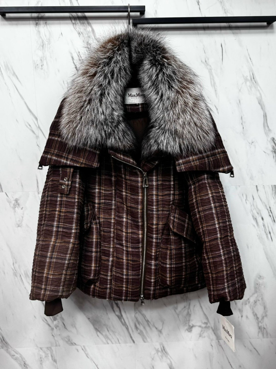 куртка с натуральным мехом,куртка с меховым воротником,меховая куртка,пуховики с мехом,зимние куртки