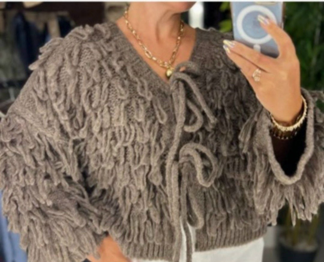 вязаные кардиганы,кардиган,кардиган с бахромой,кардиган с кисточками,вязаный женский кардиган