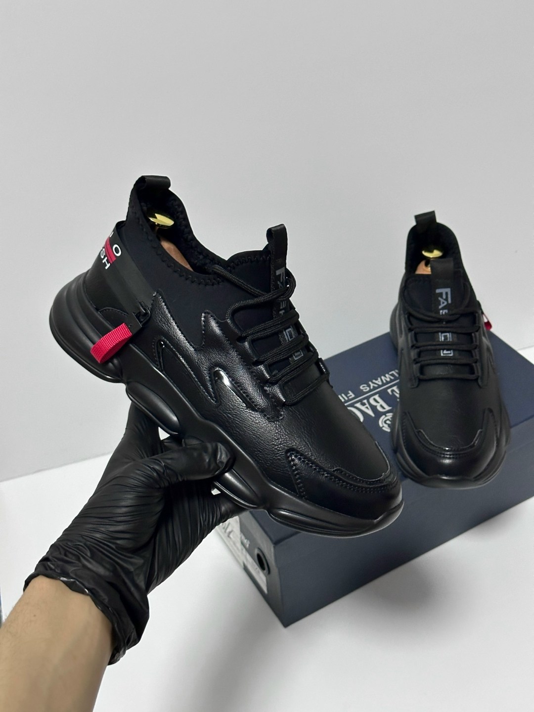 кроссовки мужские кожаные,,черные кроссовки,мужские кроссовки,кроссовка мужской