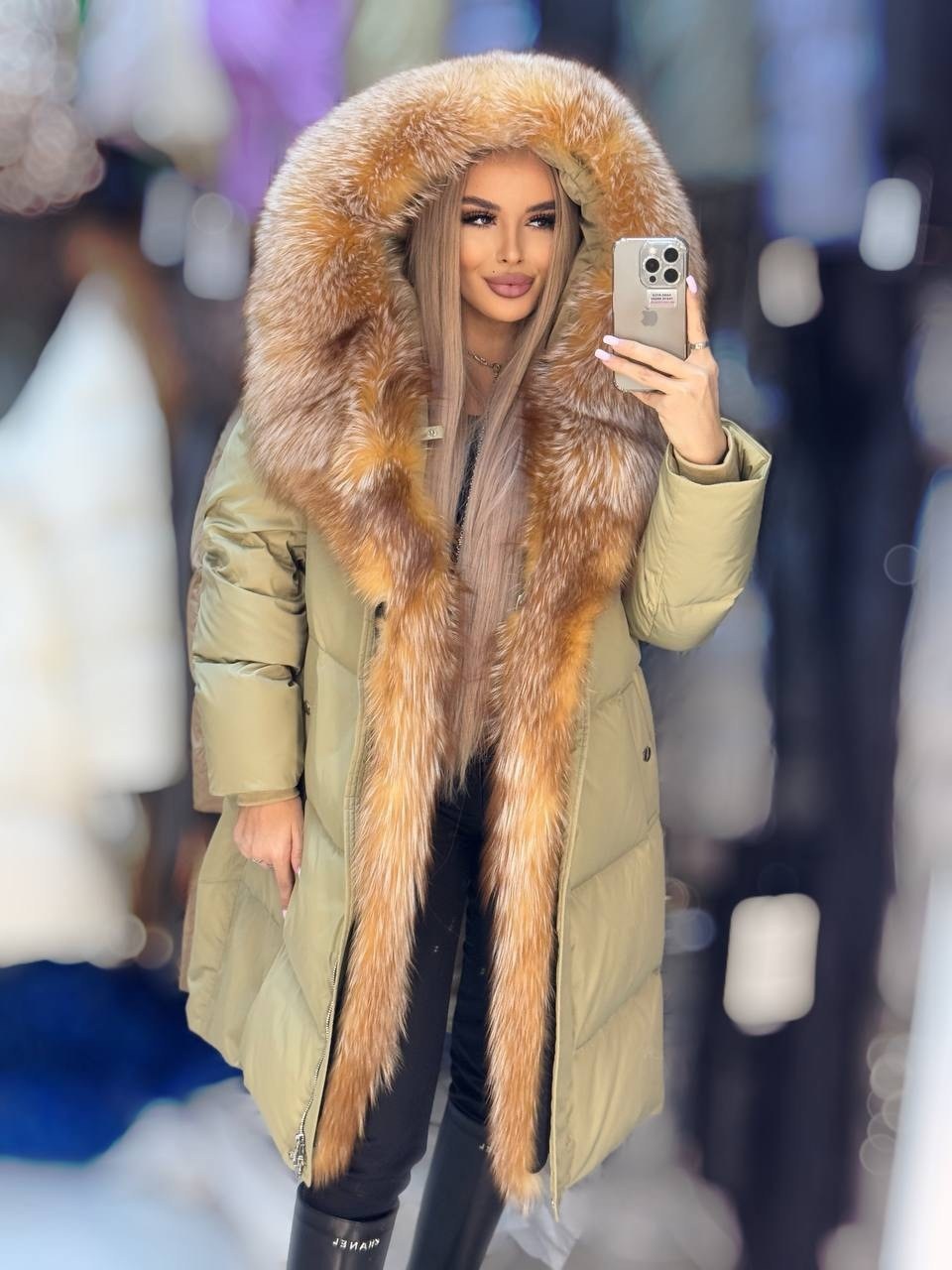 пуховик с мехом,пуховик с натуральным мехом,пуховик с мехом лисы,пуховик,пуховик женский