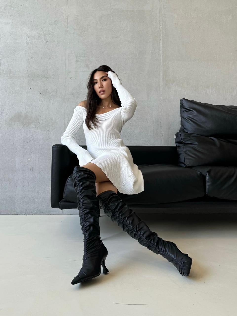 высокие сапоги,длинные сапоги,женские высокие сапоги,женские сапоги до колена,сапоги до колен