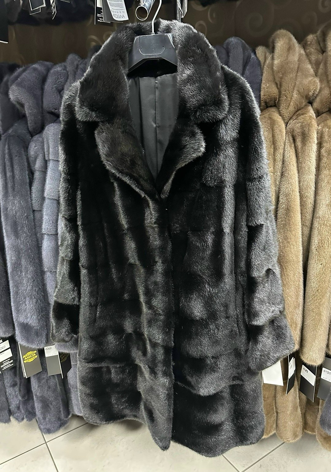 шуба норковая,шуба норка,шуба норковая с английским воротником,шуба норковая с капюшоном,шуба