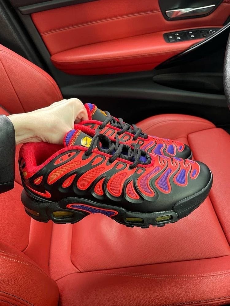кроссовки nike air max plus,nike air max plus tn,кроссовки nike air max plus tn,nike air max plus drift,nike air max plus