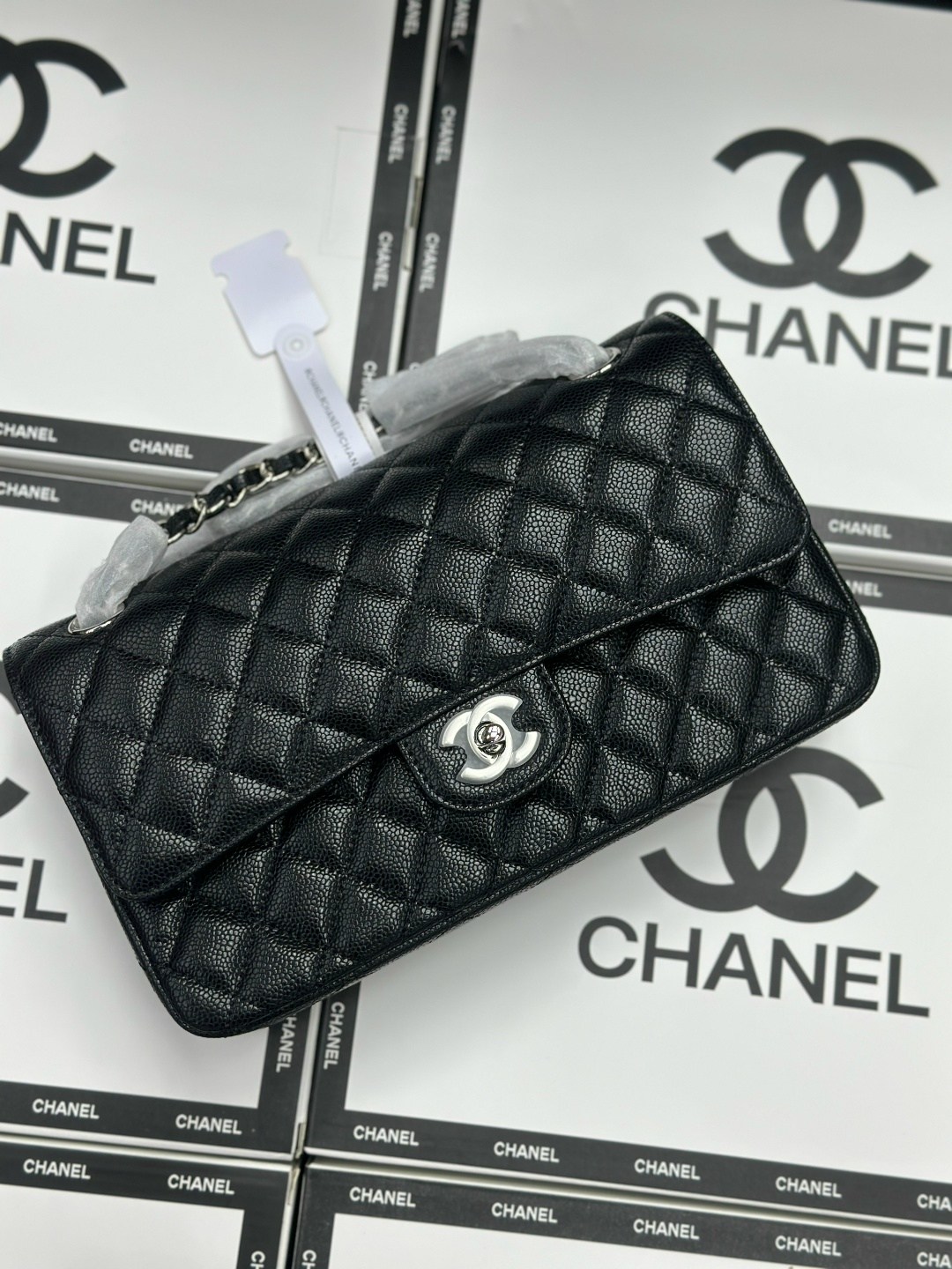 сумка chanel,женская сумка chanel,сумка шанель,chanel classic flap bag,сумка шанель оригинал