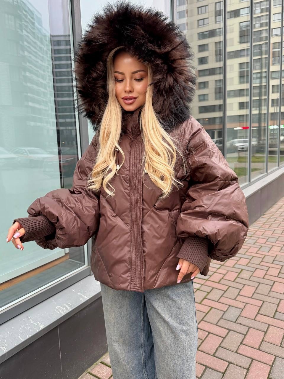 пуховик женский,стильные куртки,куртка с натуральным мехом,короткий пуховик,женская зимняя куртка