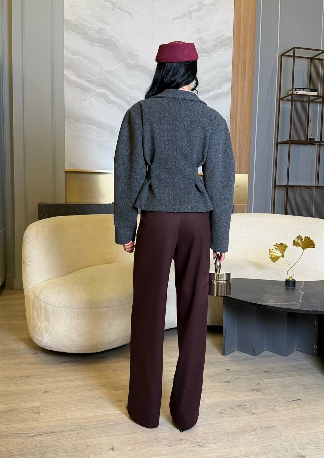 жакет,кофта женская,костюм классический,пальто пиджак