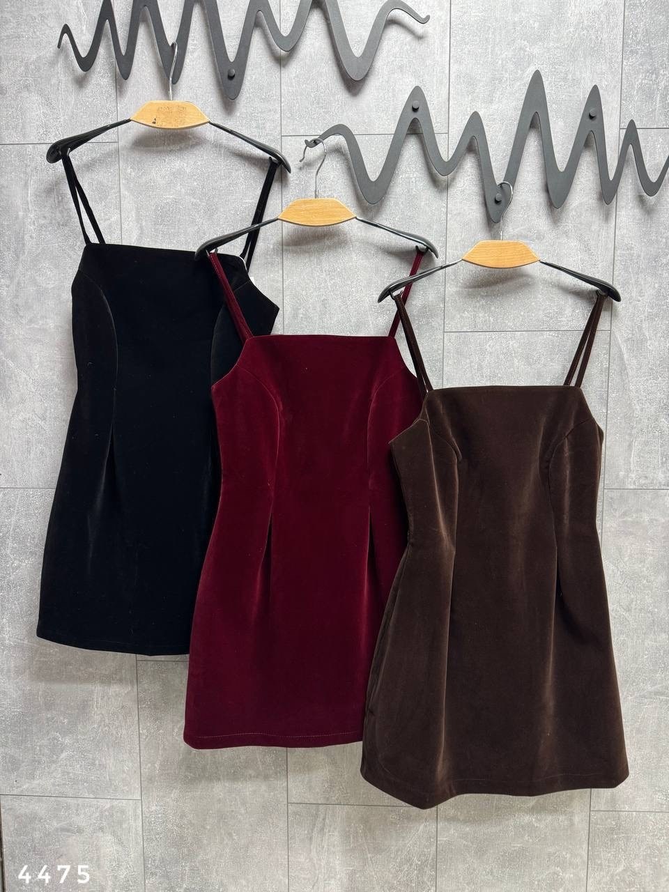 черное платье,короткое платье,платье короткое на бретельках,платья мини,платье на бретелях