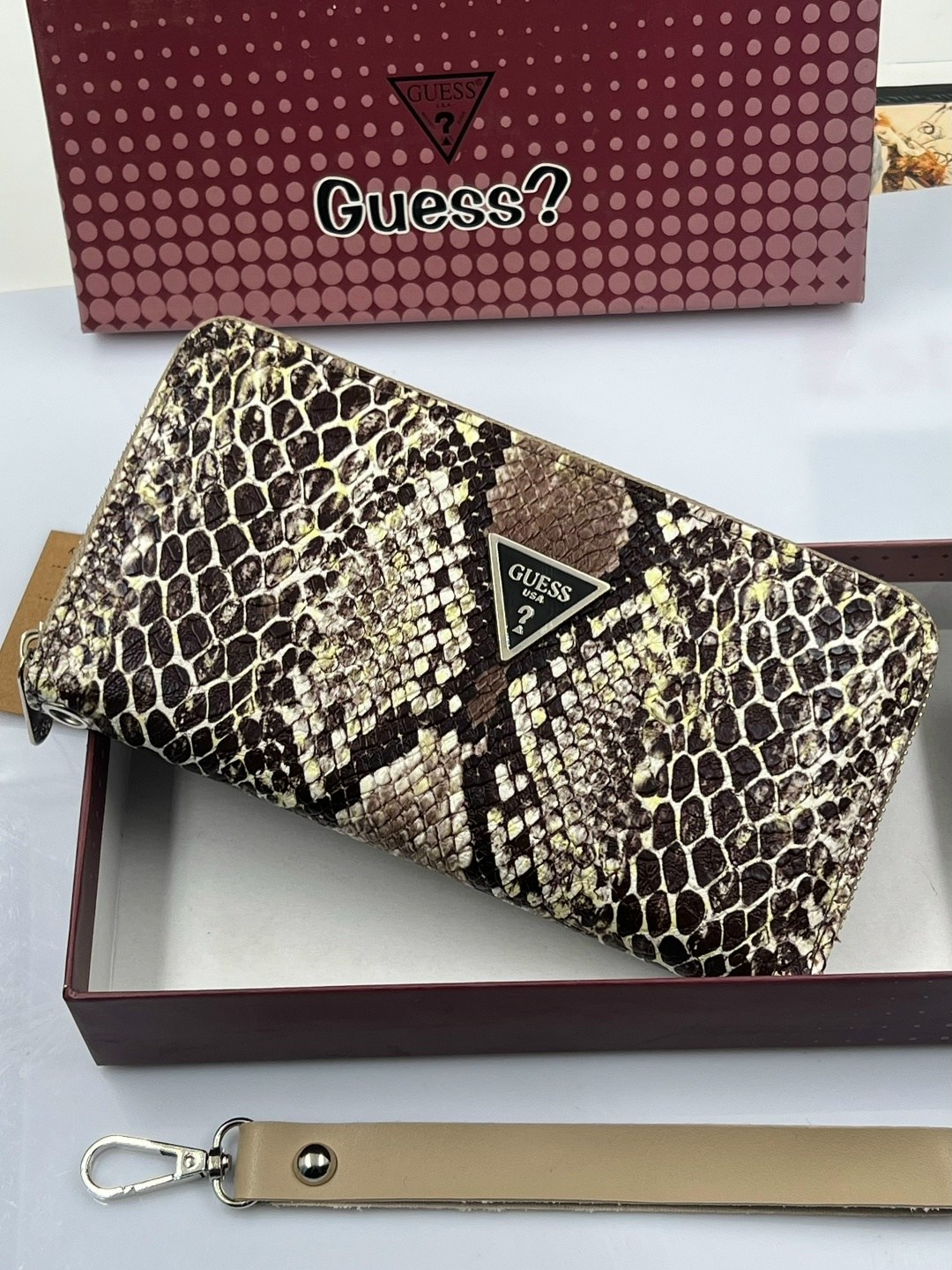 guess кошелек,кошелек guess женский,guess guess,кошелек guess кошелек,красный женский кошелек guess