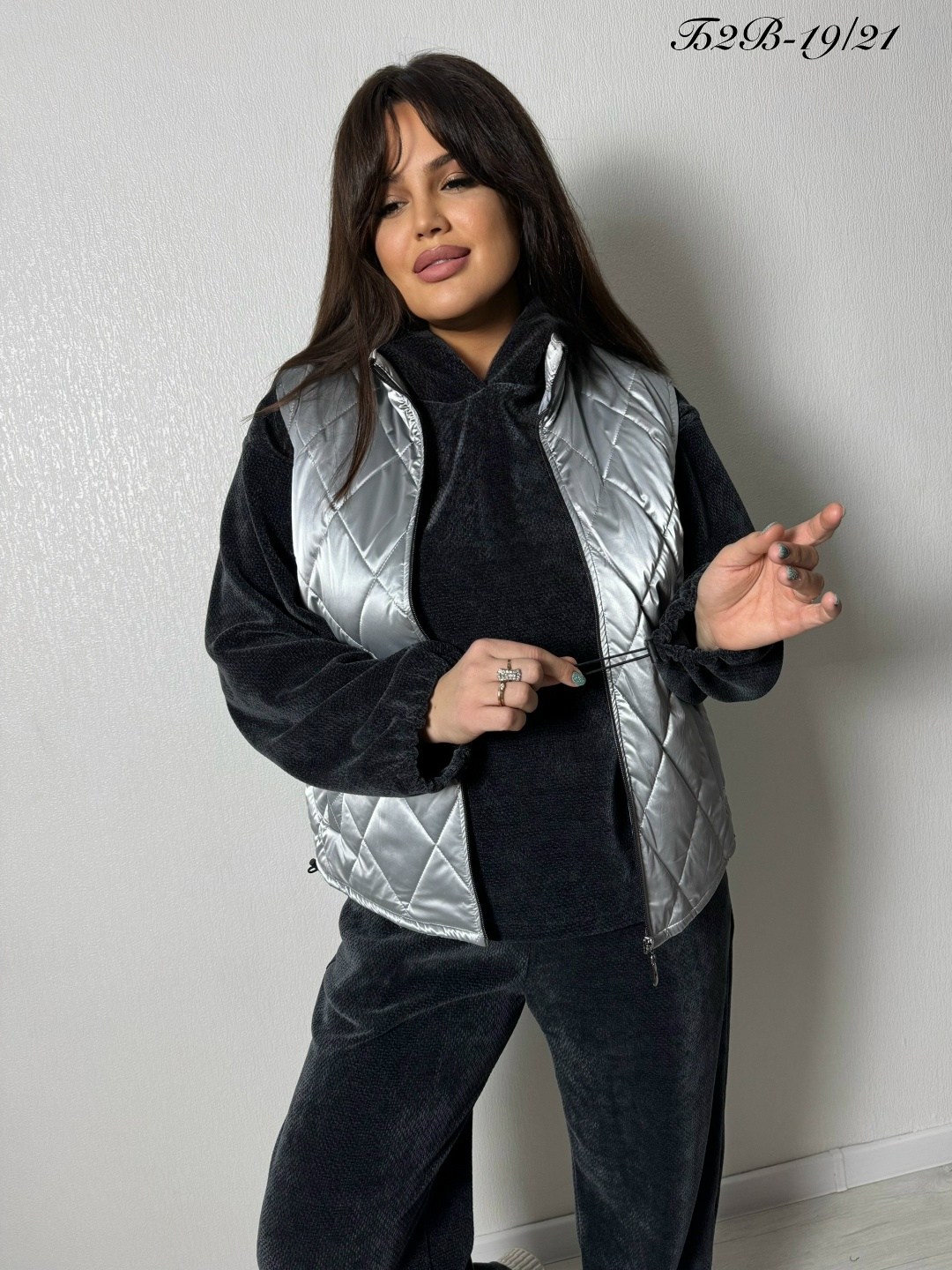 костюм спортивный велюровый,велюровый костюм,велюровый костюм тройка,велюровый спортивный костюм тройка,костюм женский