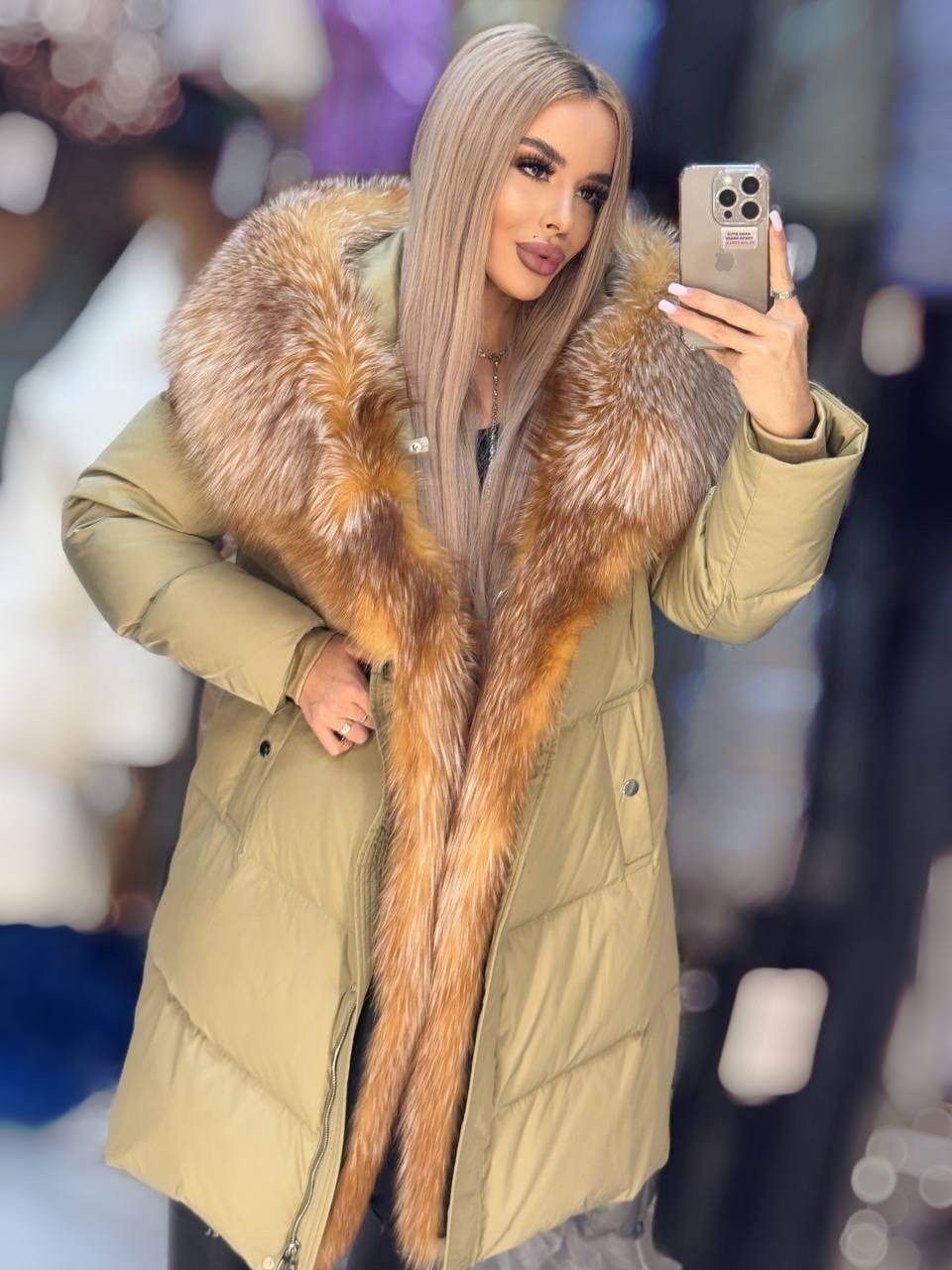 пуховик с мехом,пуховик с натуральным мехом,пуховик с мехом лисы,пуховик,пуховик женский