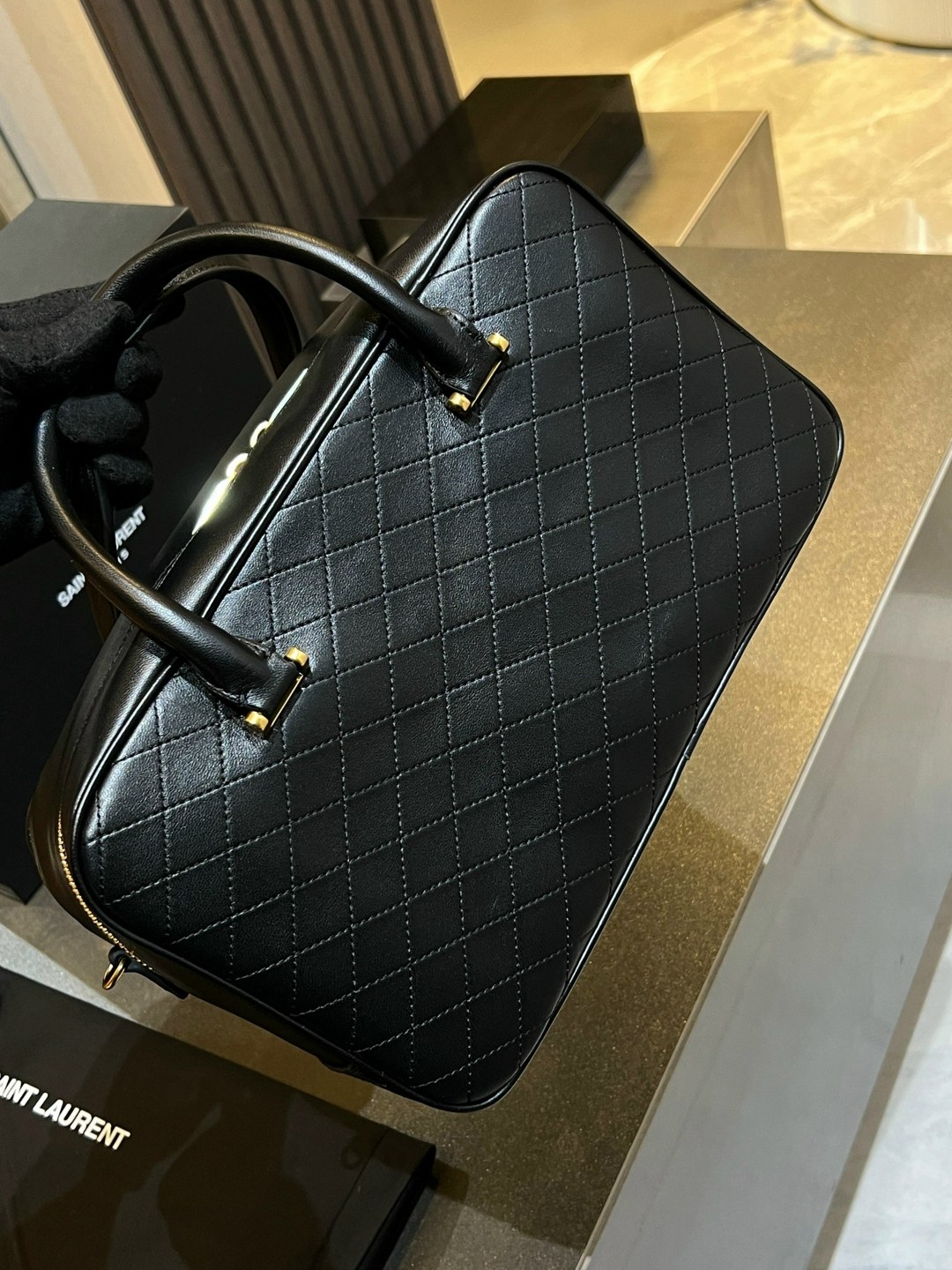 мужская сумка bottega veneta,cумка saint laurent,сумка дорожная bottega veneta,yves saint laurent сумка,bottega veneta сумка