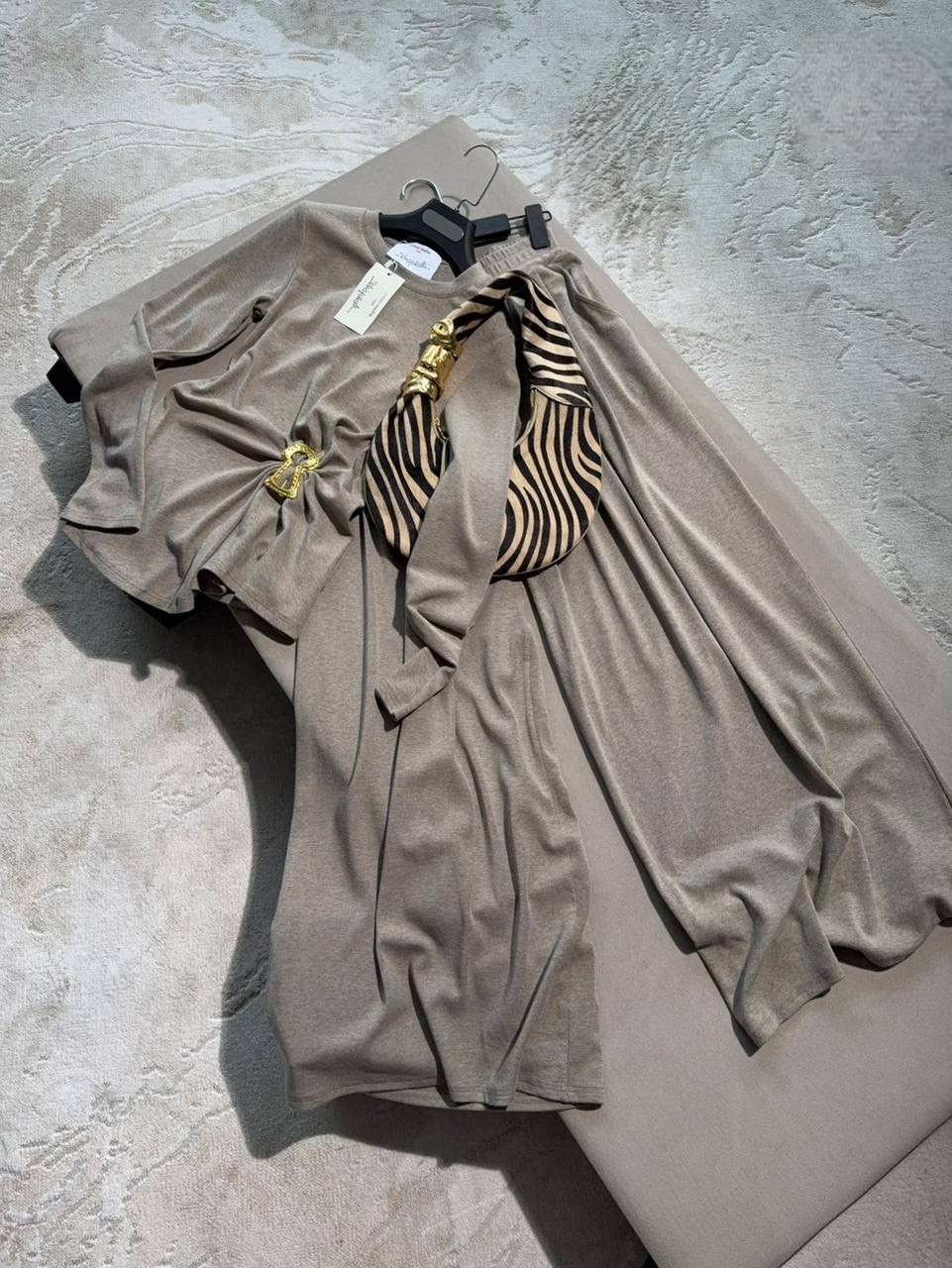 брючные женские костюмы,трикотажные костюмы,костюм с брюками палаццо,женский костюм,женский трикотажный костюм