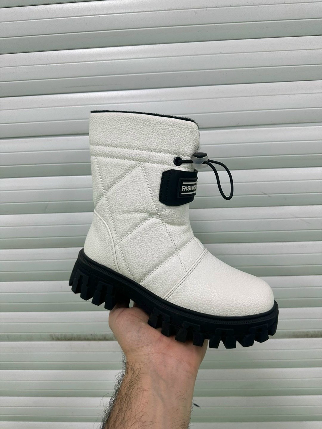 ,сапожки,зимняя женская ,дутики,зимняя