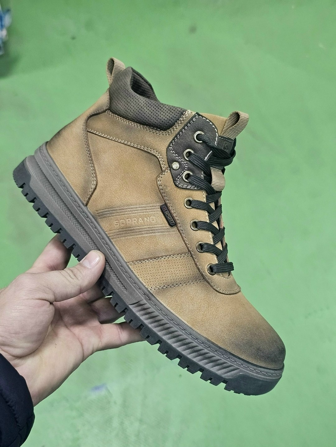 ботинки мужские зимние,,ботинки мужские,мужская зимняя ,мужские зимние кроссовки